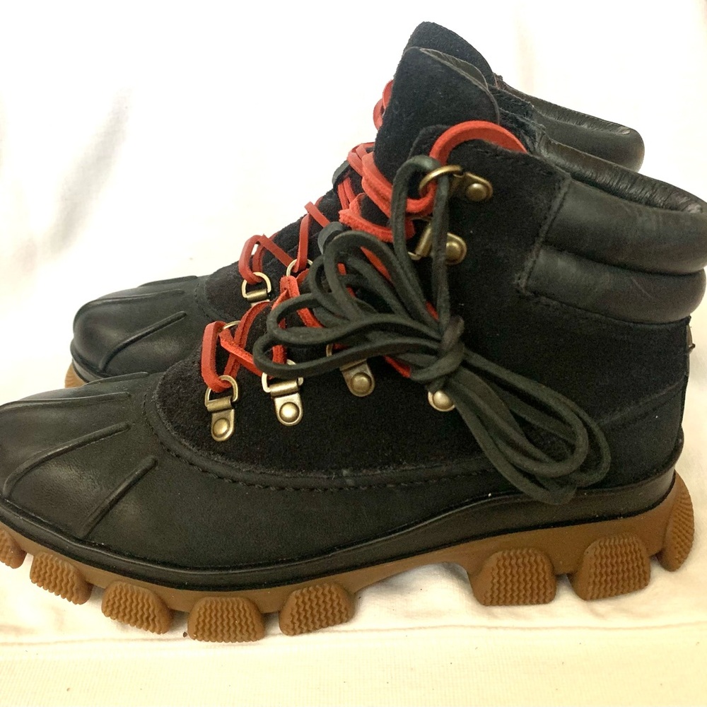 Sperry Womens Summit Leather Boots Black